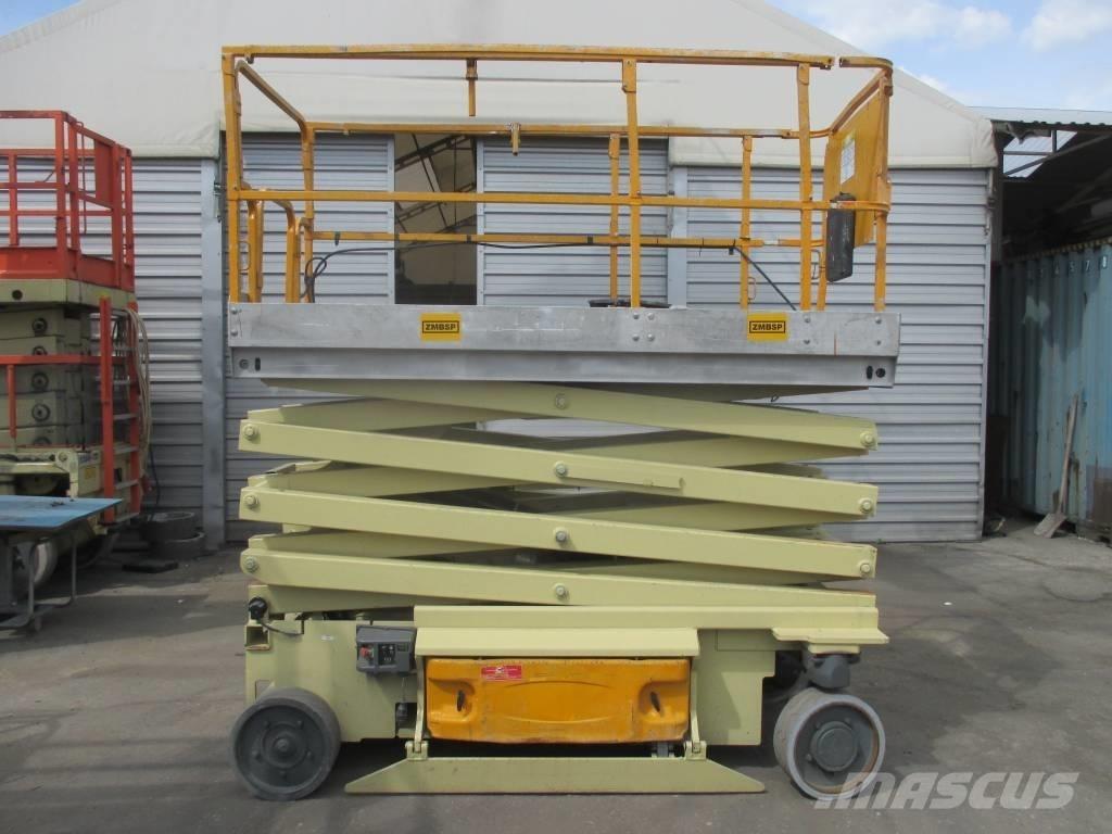 JLG 3246 ES Saksilavat