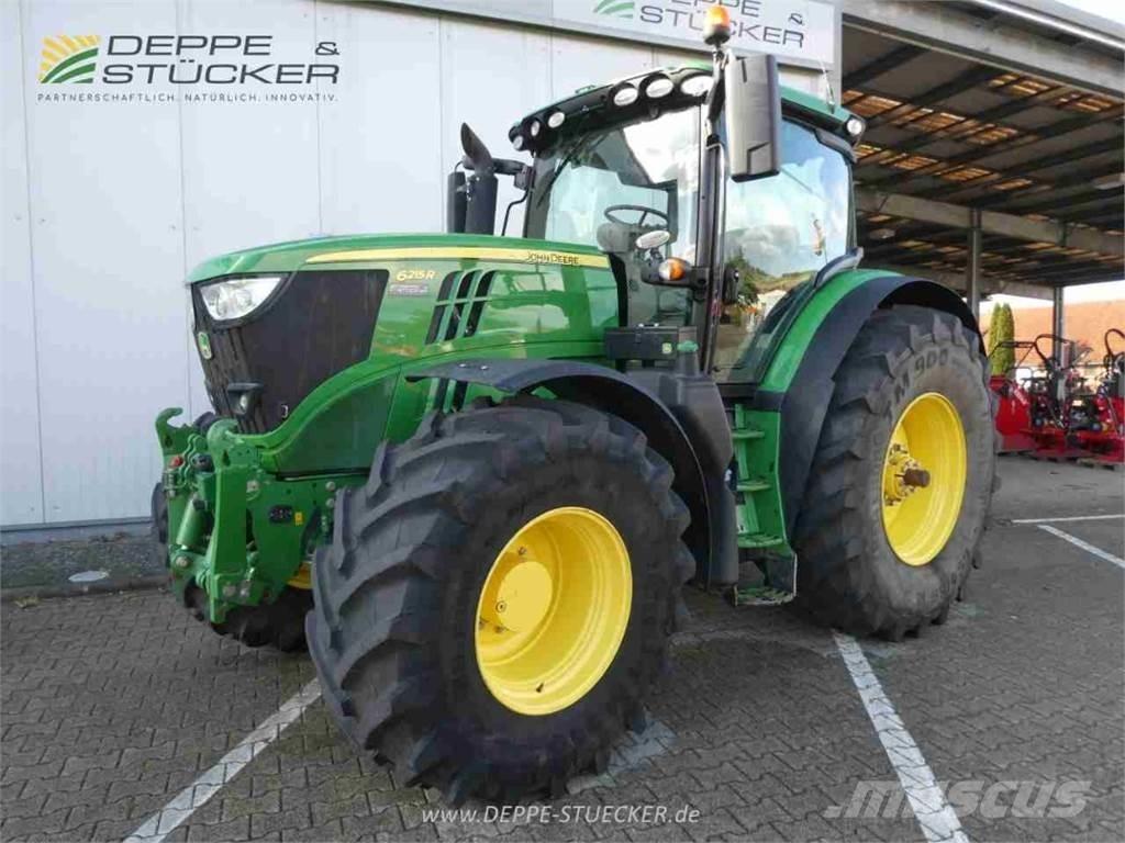 John Deere 6215R Traktorit