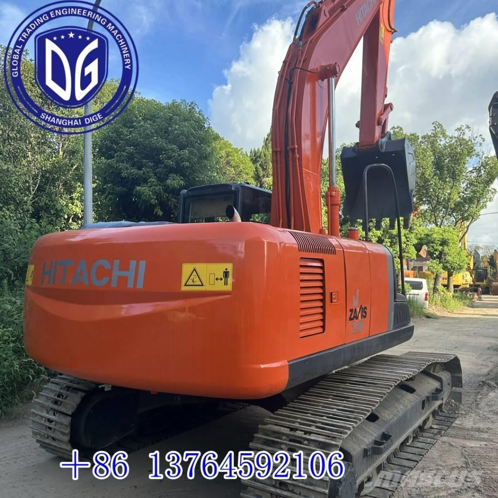 Hitachi 210LC Telakaivukoneet