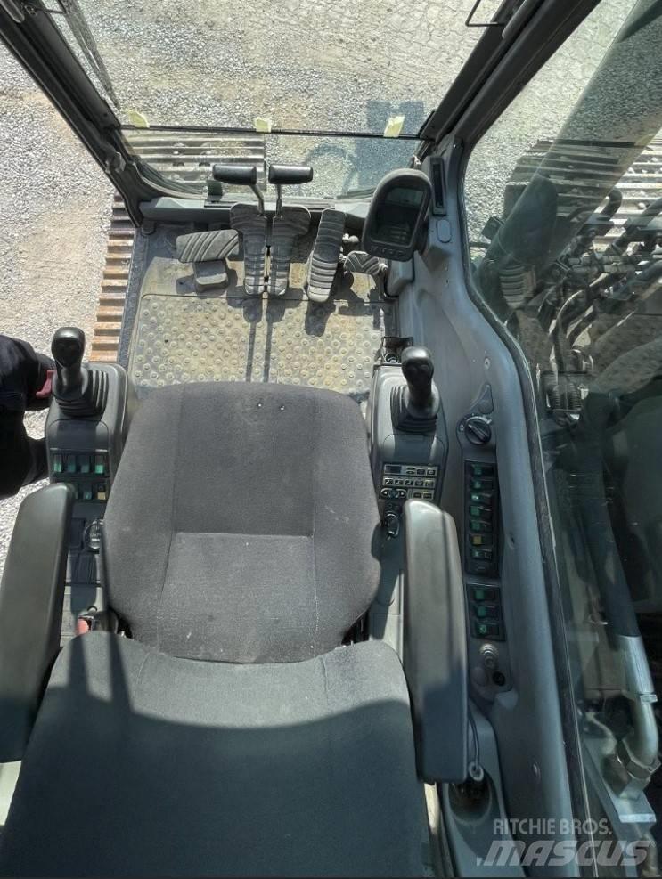 Volvo EC 180 B LC Telakaivukoneet