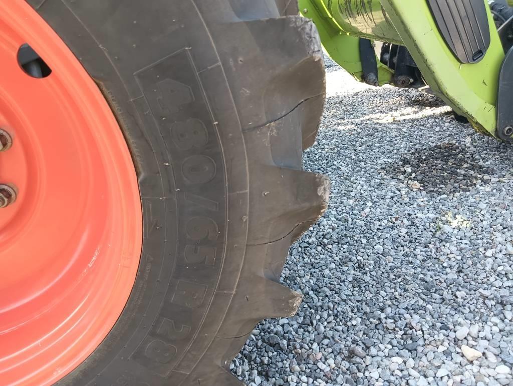 CLAAS Arion 460 Traktorit