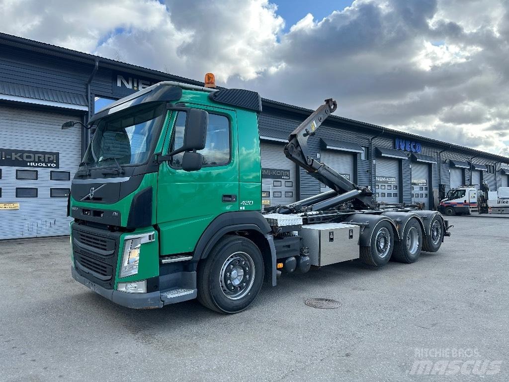 Volvo FM 420 8x2/4 Koukkulava kuorma-autot