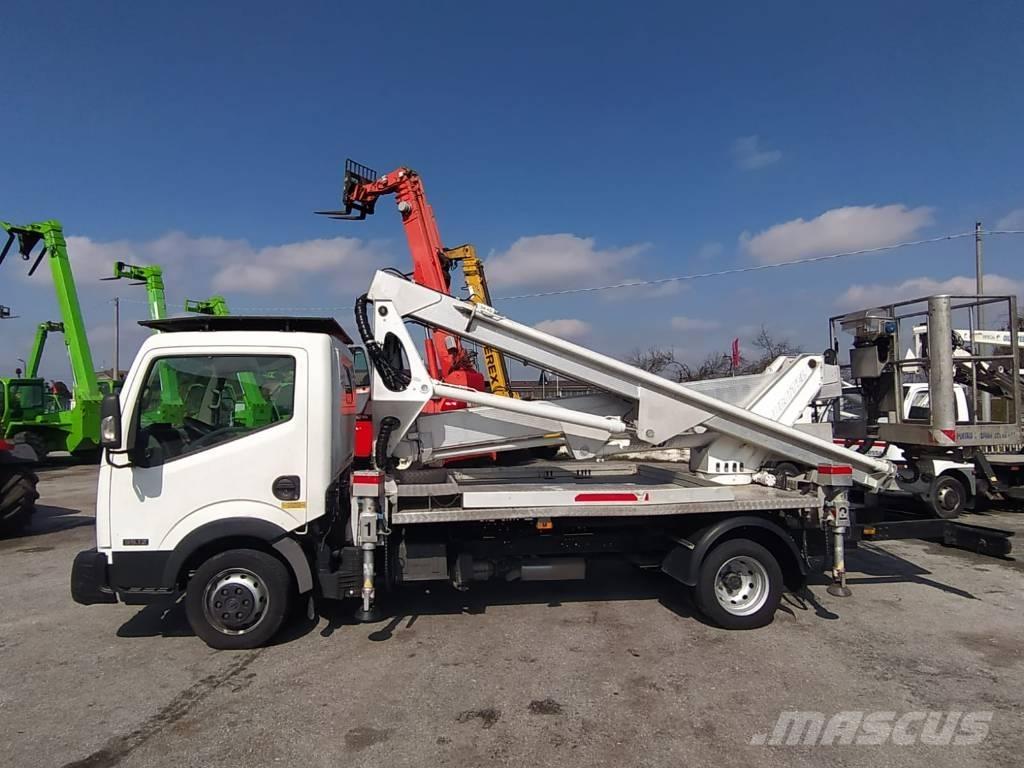 Multitel HX200 Nostolava-autot