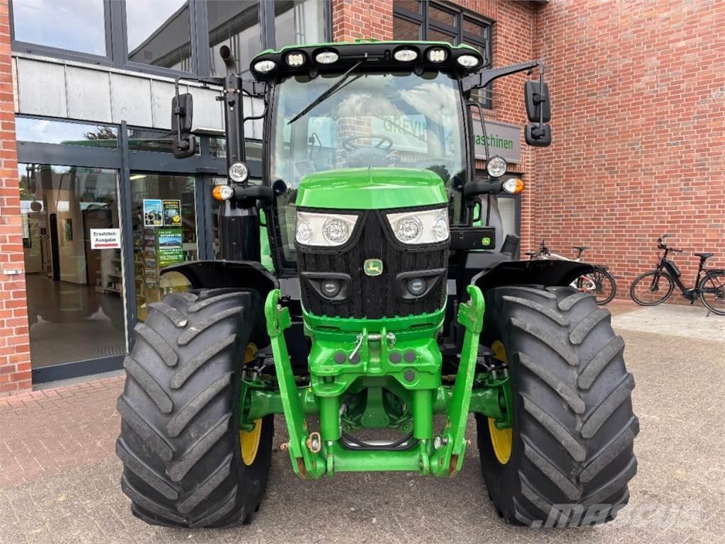 John Deere 6120R Traktorit