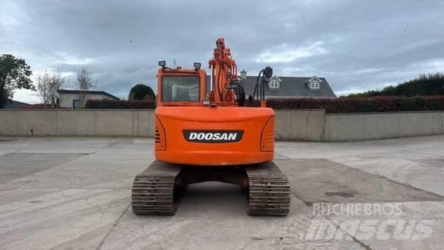 Doosan DX 140 Telakaivukoneet