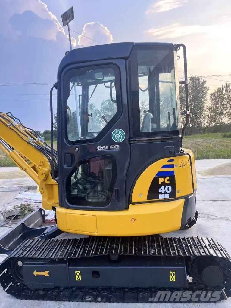 Komatsu PC 40 MR Minikaivukoneet < 7t