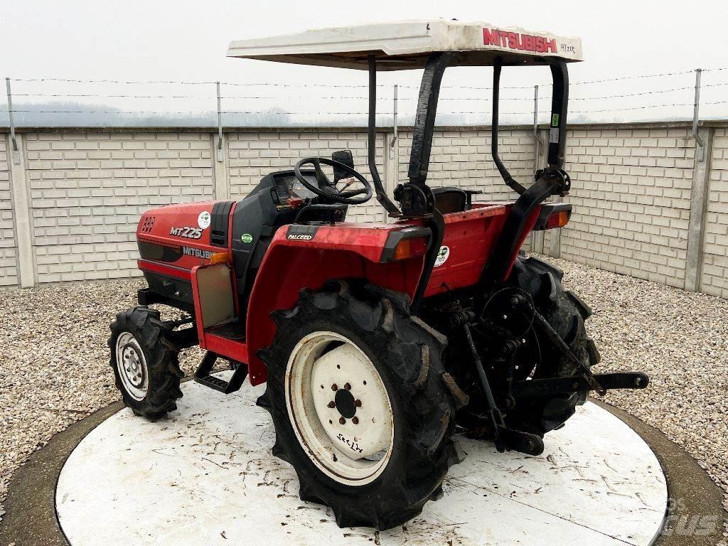 Mitsubishi MT225 Traktorit