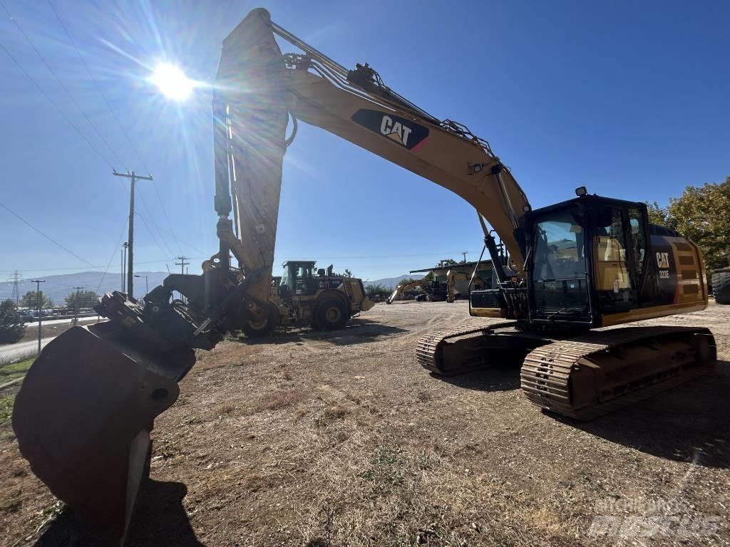 CAT 323 EL Telakaivukoneet