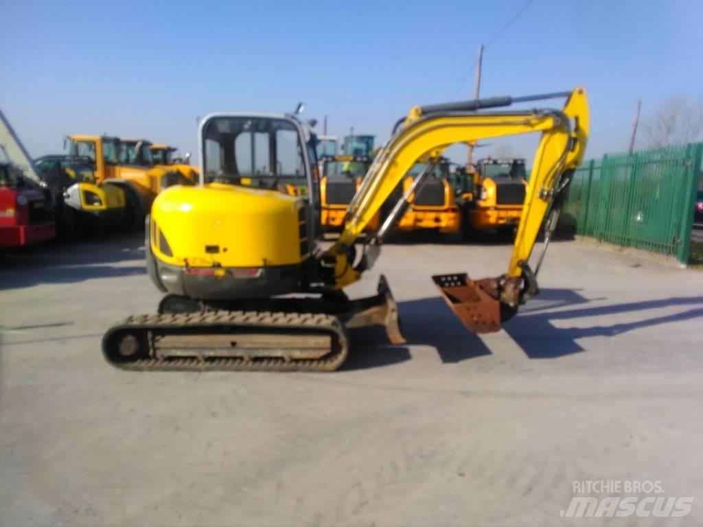 Wacker Neuson 50 Z3 Minikaivukoneet < 7t