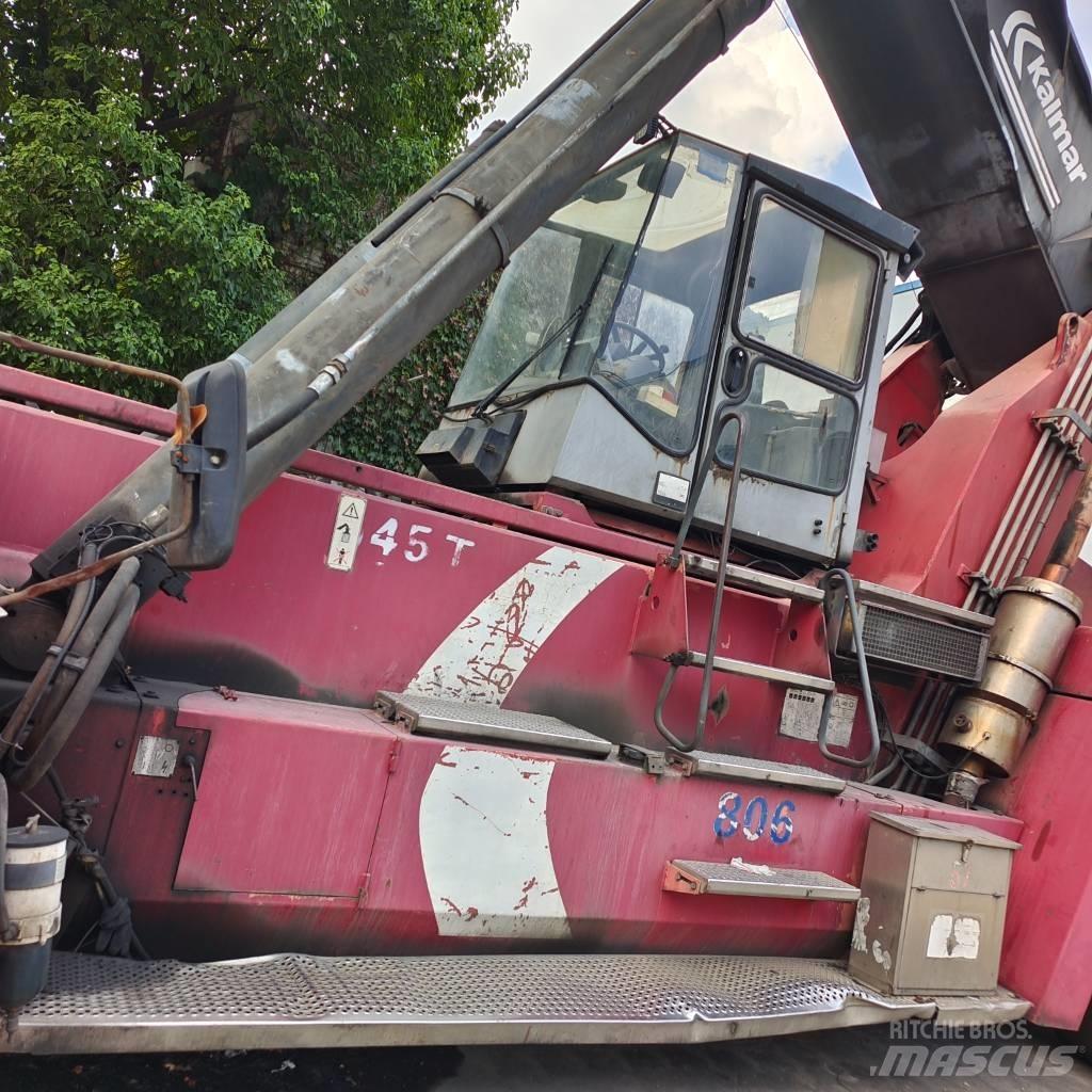 Kalmar DRF450 Konttikurottajat