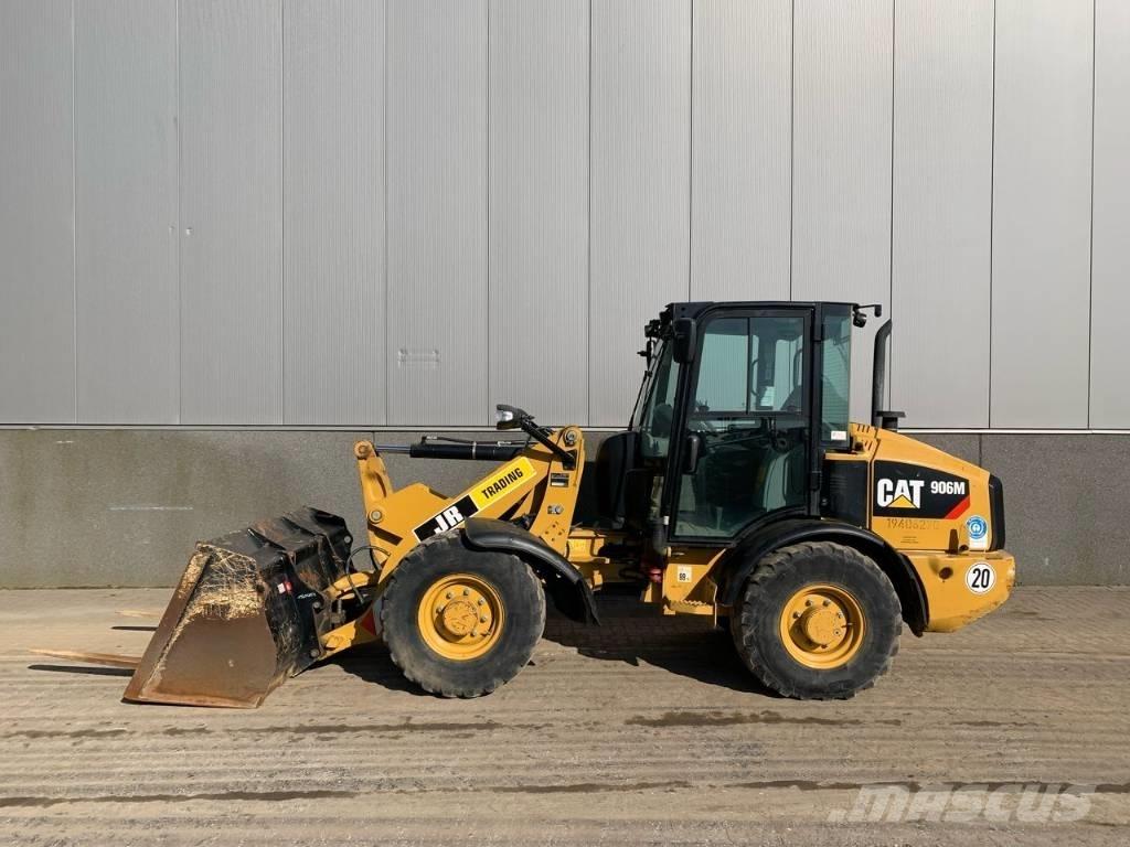 CAT 906 Pyöräkuormaajat