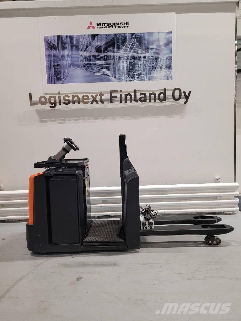 Rocla PLS25D Matalakeräilytrukit