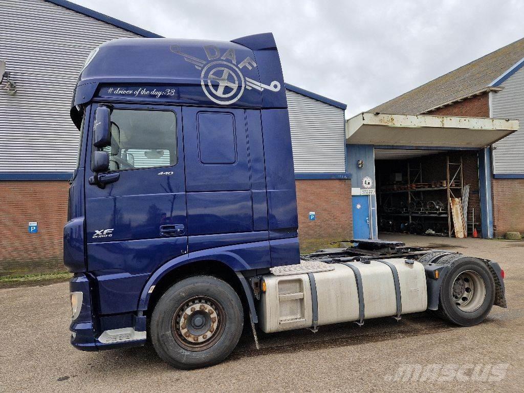 DAF XF 440 FT Vetopöytäautot