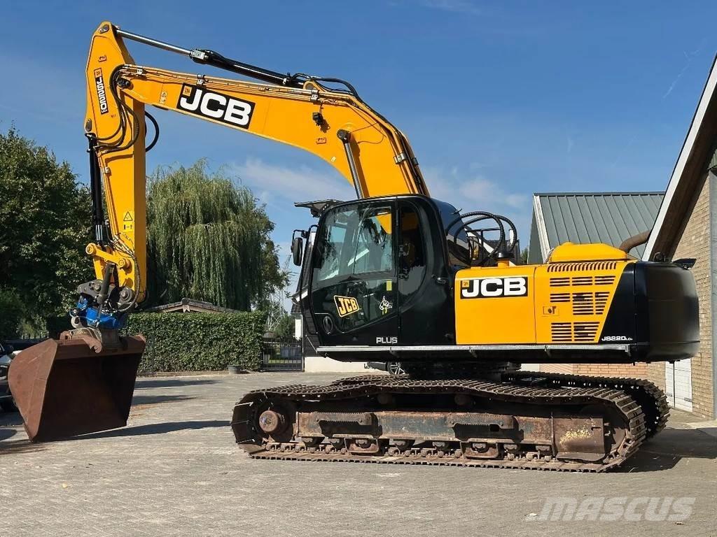 JCB JS220LC plus Telakaivukoneet