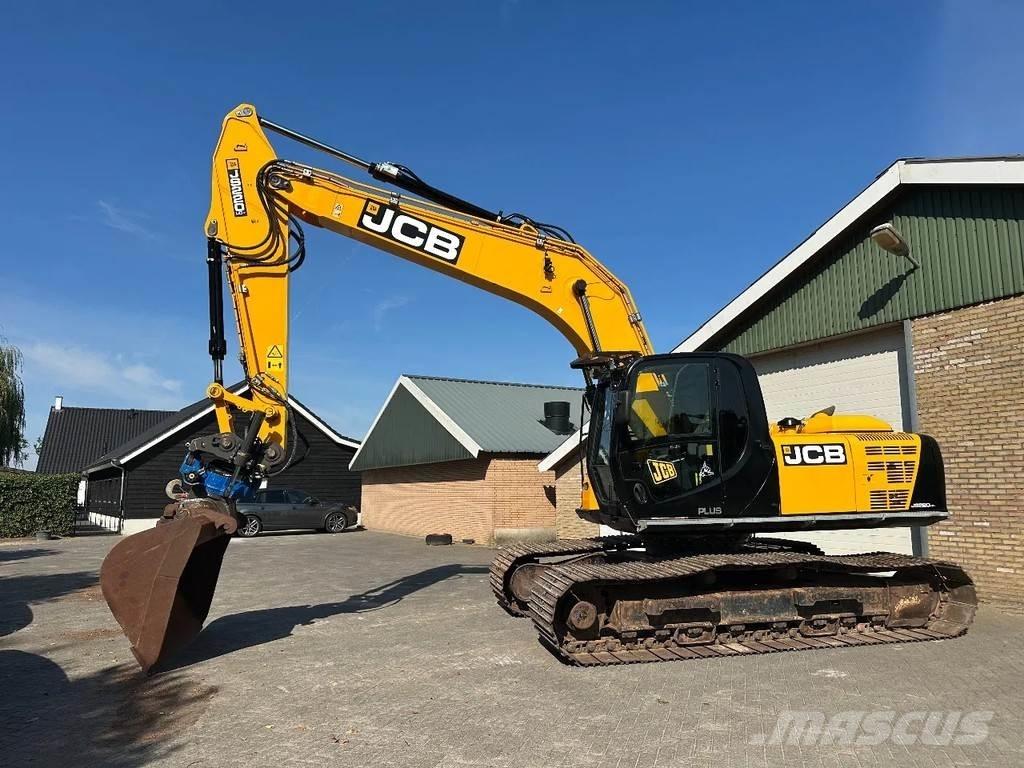 JCB JS220LC plus Telakaivukoneet