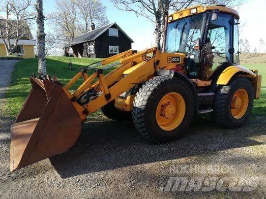 JCB 4 X Pyöräkuormaajat