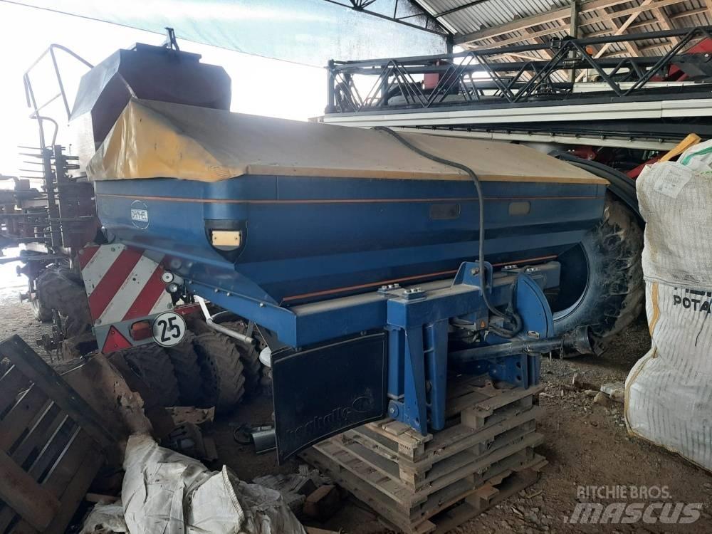Bogballe M2W PLUS Lannoitteenlevittimet