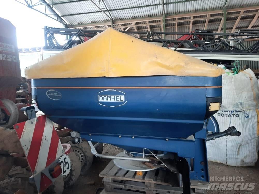 Bogballe M2W PLUS Lannoitteenlevittimet