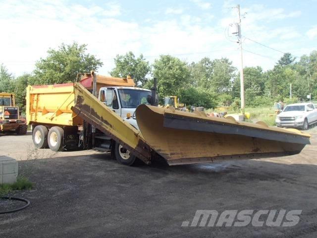 International 7400 Lumiaurat