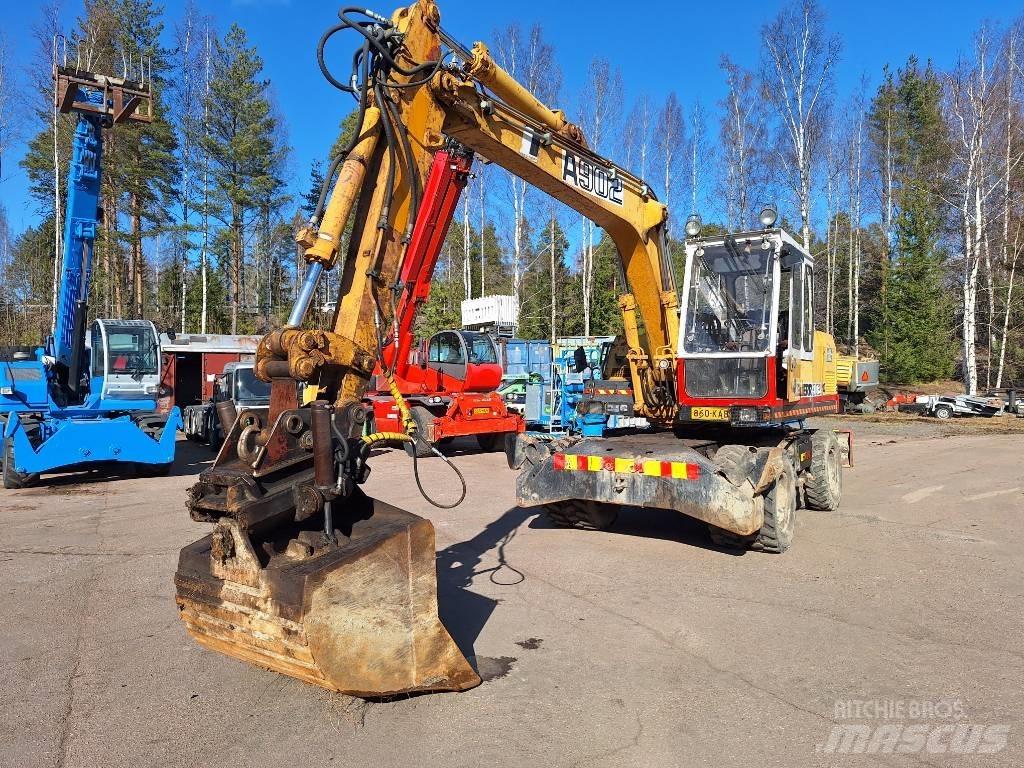 Liebherr A 902 Pyöräkaivukoneet