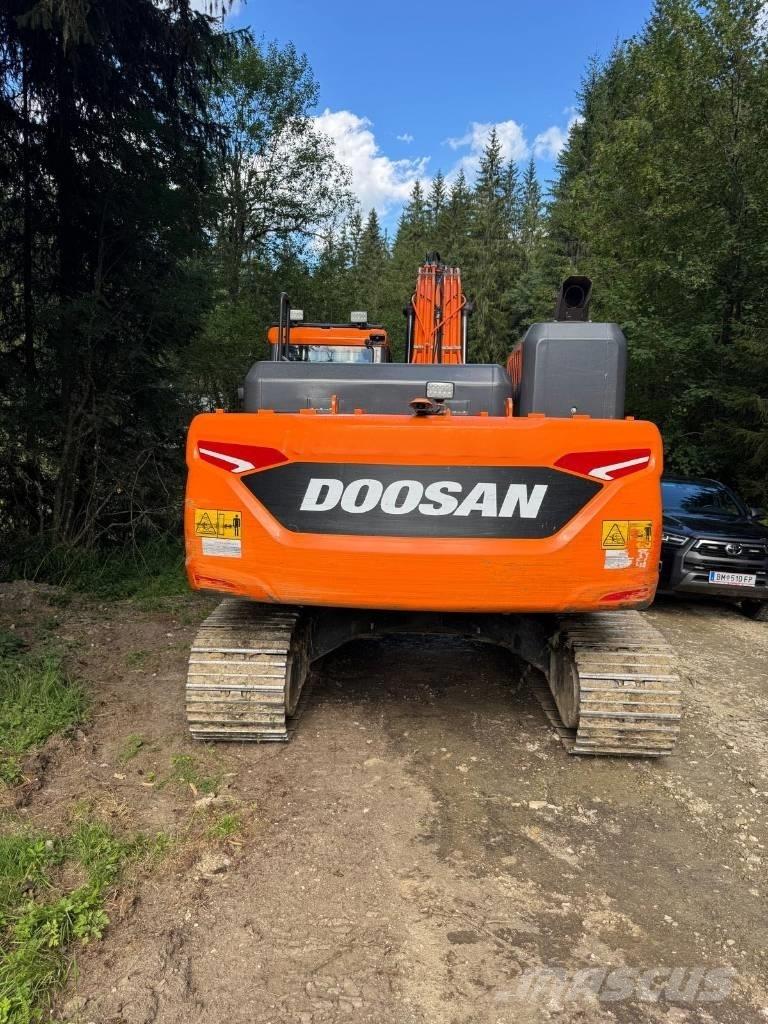 Doosan DX 225 LC-7 Telakaivukoneet