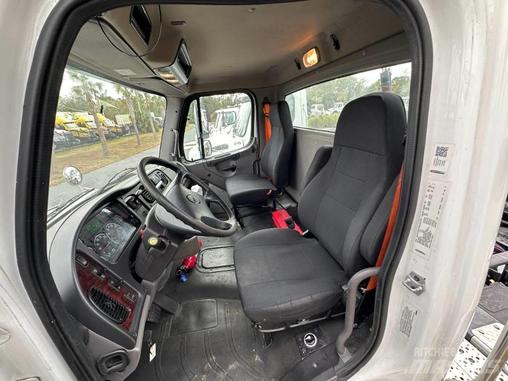 Freightliner M2 Juomien jakeluautot