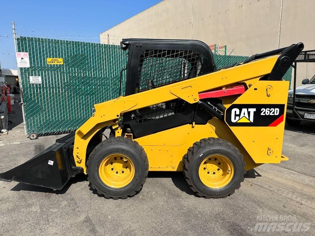 CAT 262 D Liukuohjatut kuormaajat