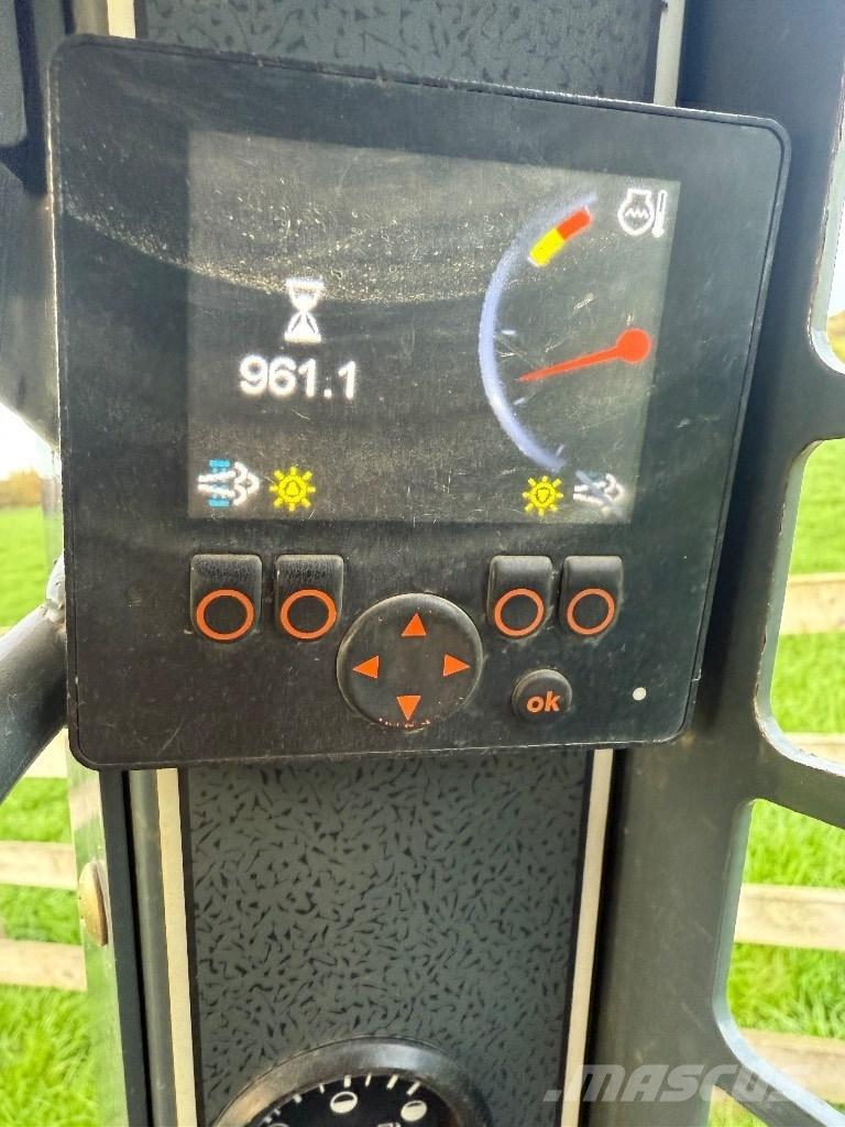 Gehl R 105 Liukuohjatut kuormaajat