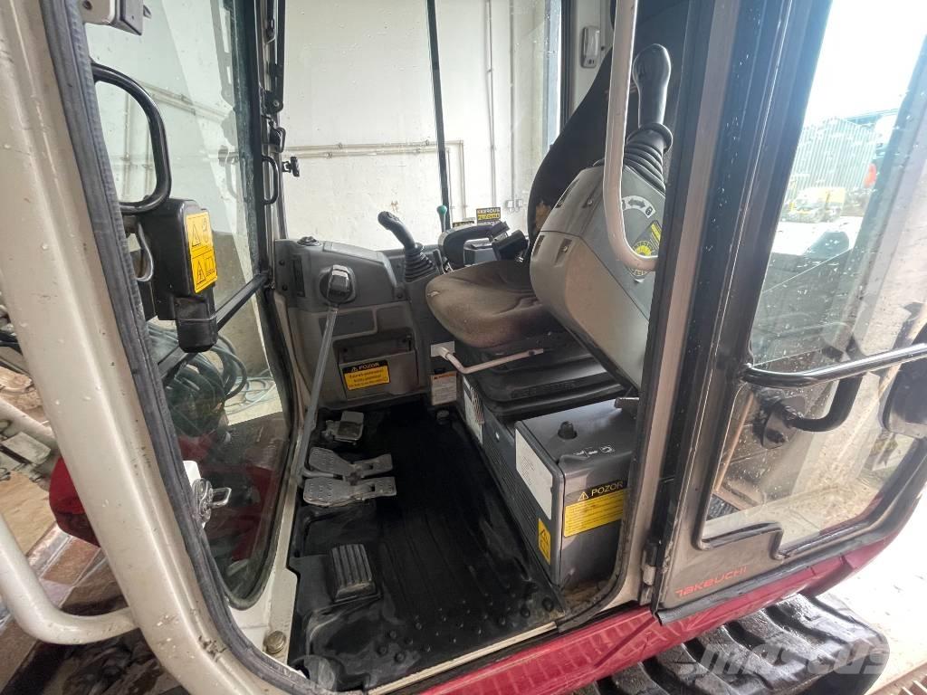 Takeuchi TB 250 Minikaivukoneet < 7t