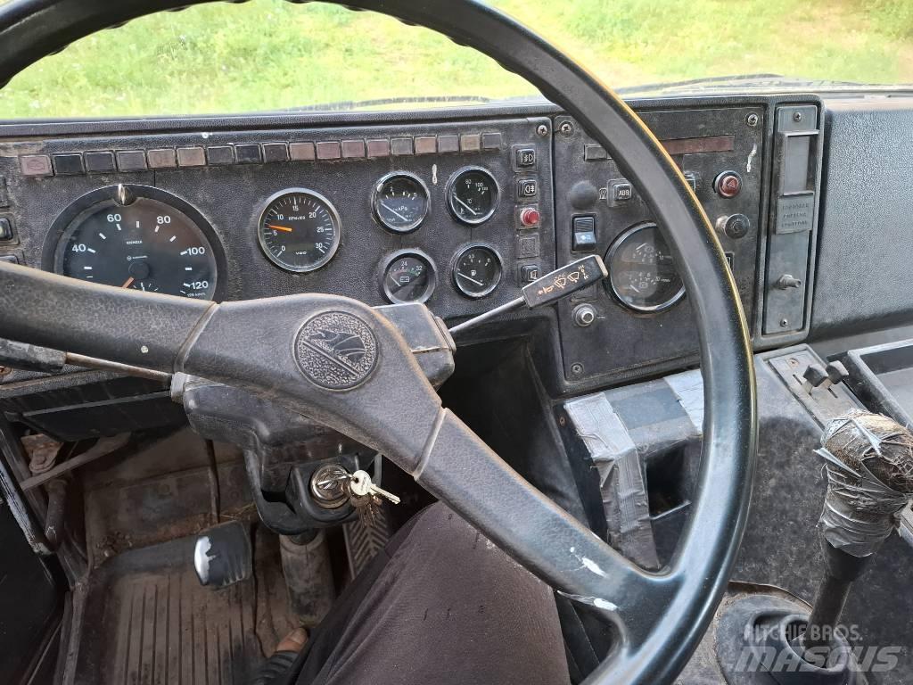 MAZ 551633 Sora- ja kippiautot