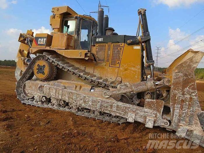CAT D10 T Telaketjupuskutraktorit