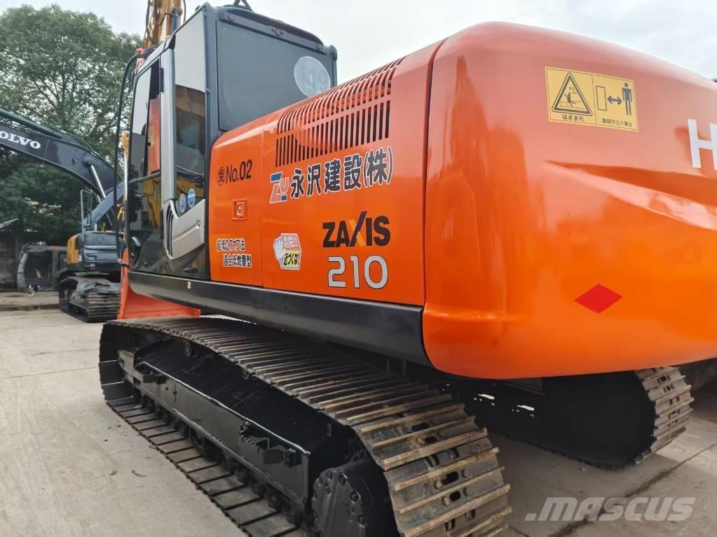 Hitachi ZX 210 Telakaivukoneet