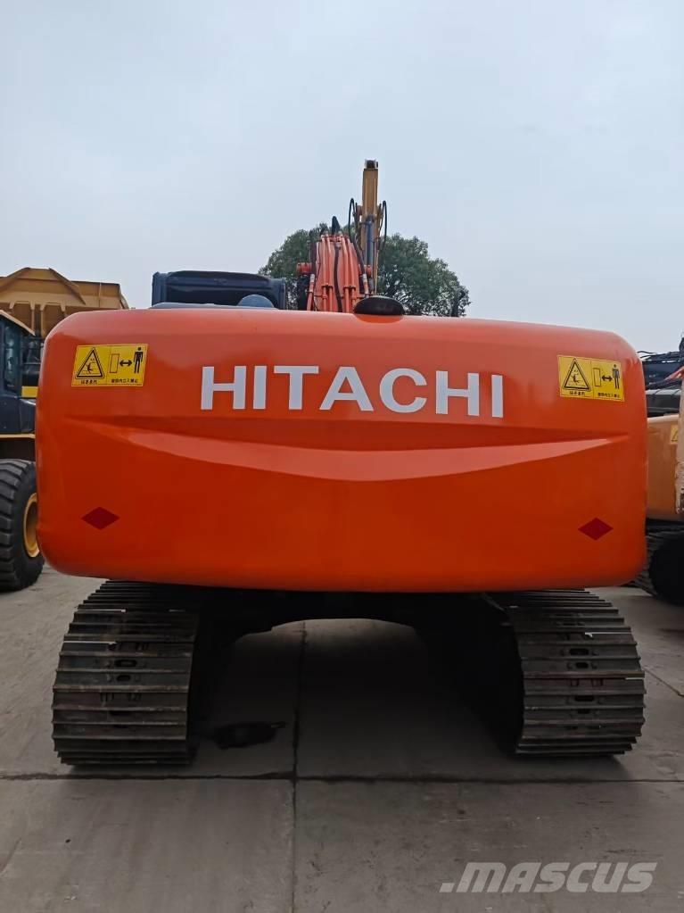 Hitachi ZX 210 Telakaivukoneet