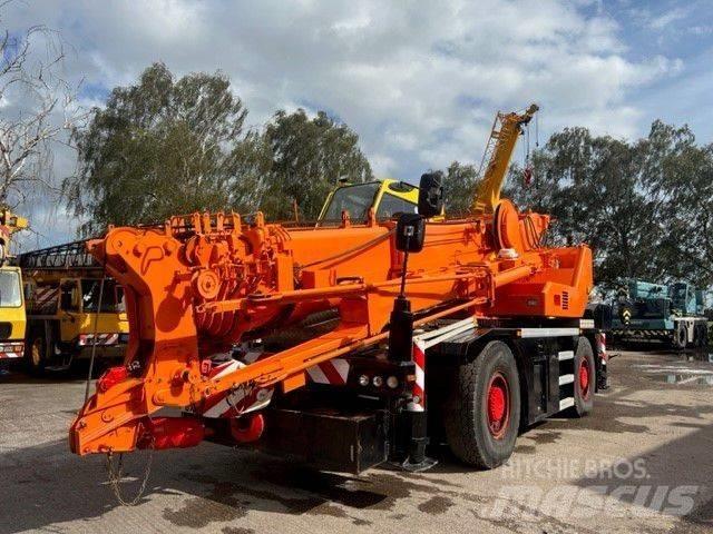 Kato MR350i Mobiilinosturit