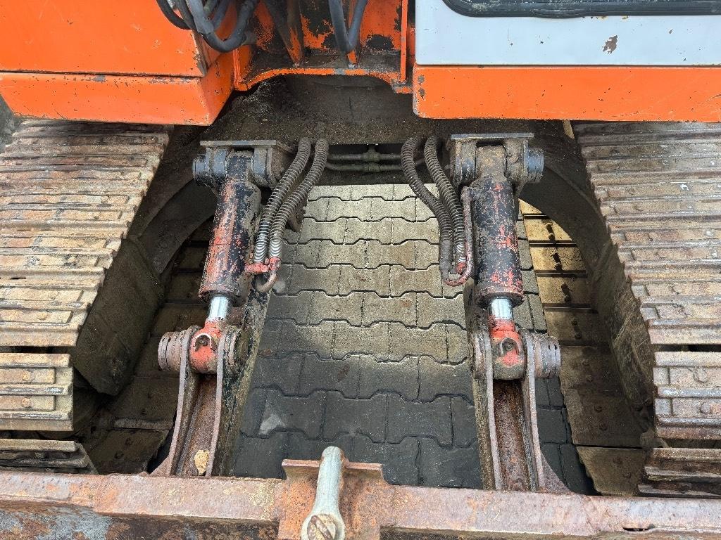 Hitachi EX 60 Minikaivukoneet < 7t