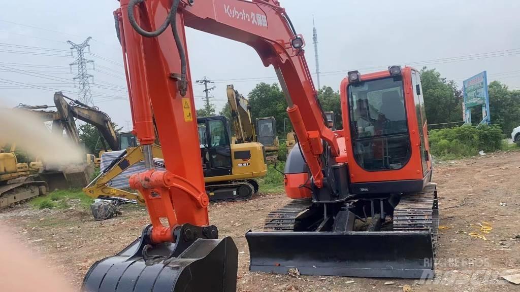 Kubota KX185 Midikaivukoneet 7t - 12t