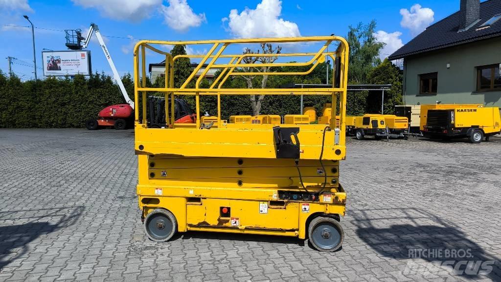 Haulotte Compact 10 Saksilavat