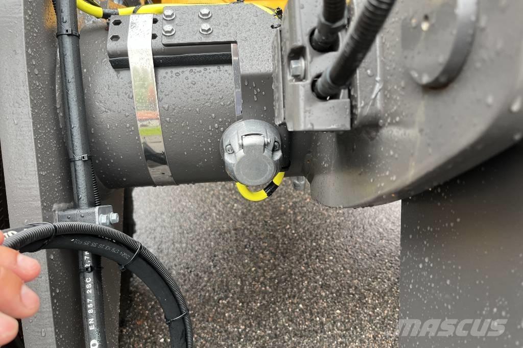 Volvo L 30 Pyöräkuormaajat