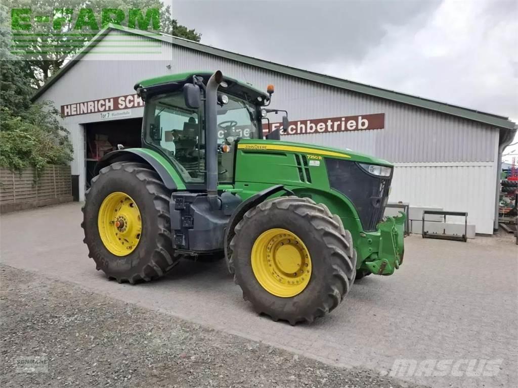 John Deere 7250 r Traktorit