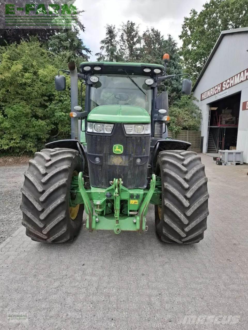 John Deere 7250 r Traktorit