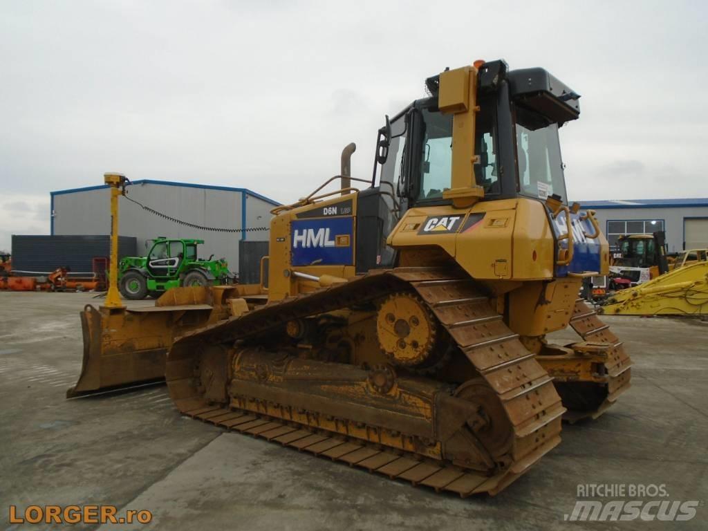 CAT D6N LGP Telaketjupuskutraktorit