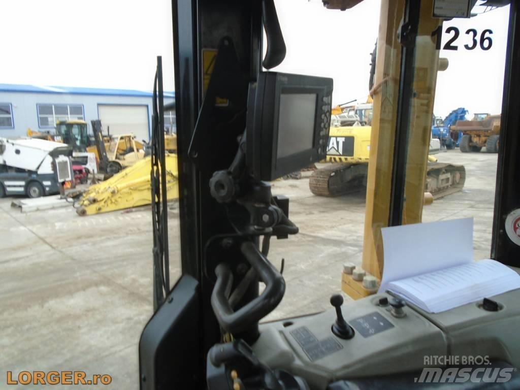 CAT D6N LGP Telaketjupuskutraktorit