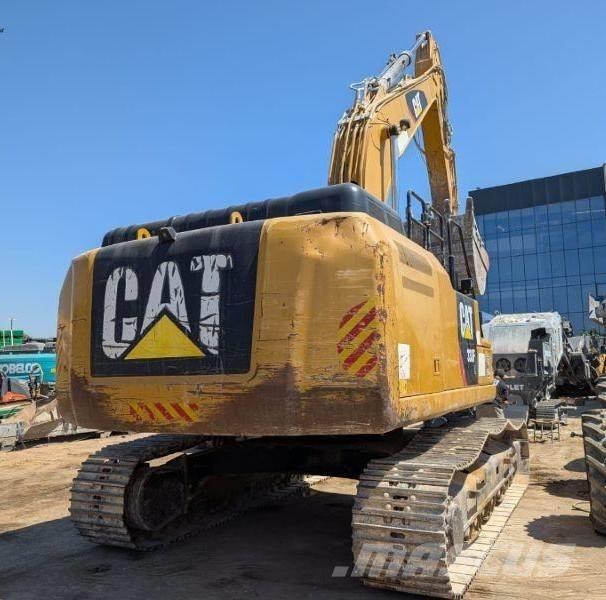 CAT 330 Telakaivukoneet