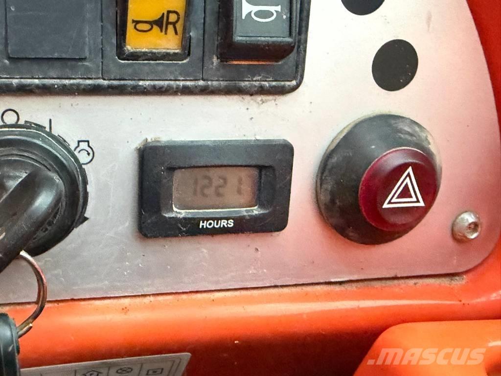 Ausa T 144 H Kurottajat