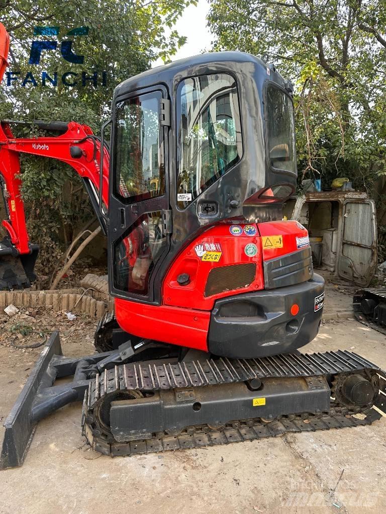Kubota U 35 Telakaivukoneet