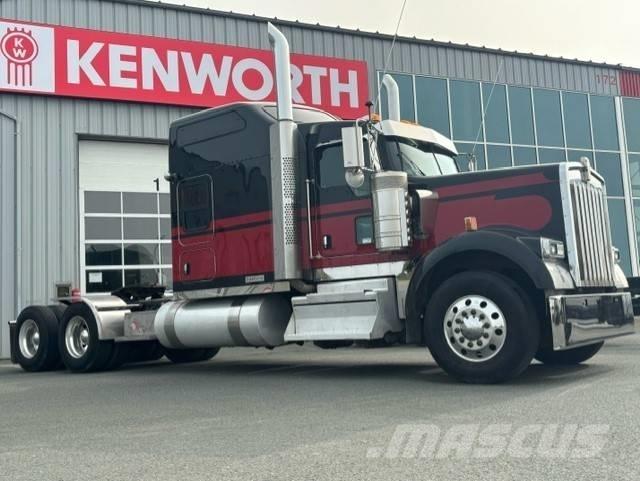 Kenworth W 900 B Vetopöytäautot