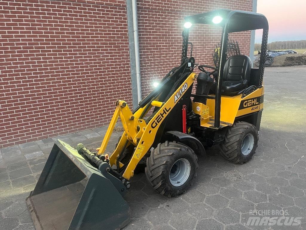 Gehl AL 140 Pienkuormaajat