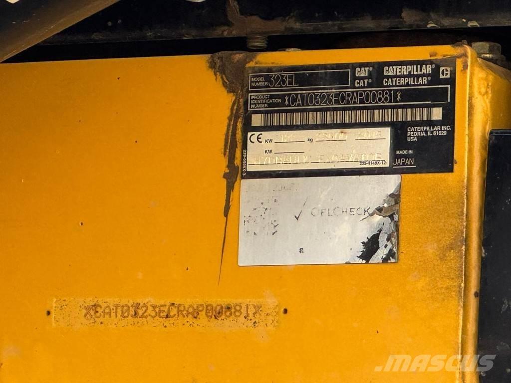 CAT 323EL Telakaivukoneet
