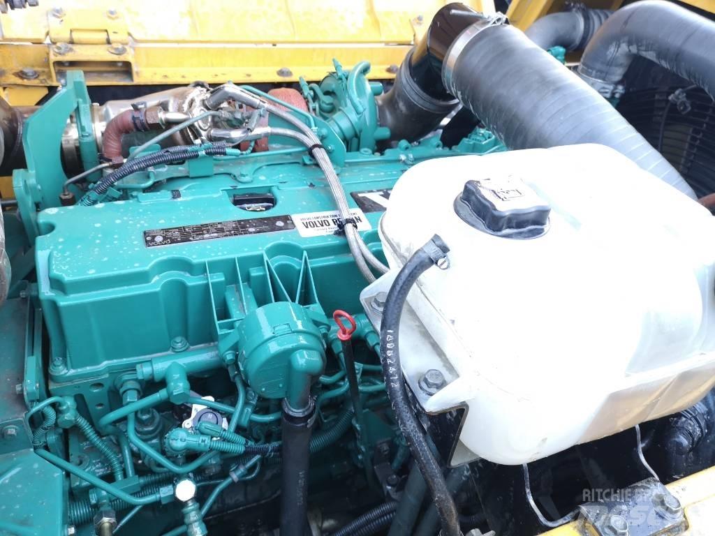 Volvo EC 300 D L Telakaivukoneet