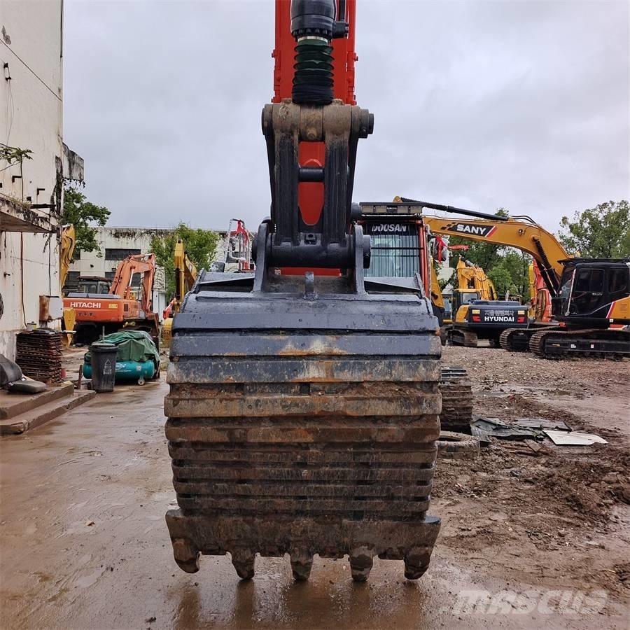 Doosan DX340LC Telakaivukoneet